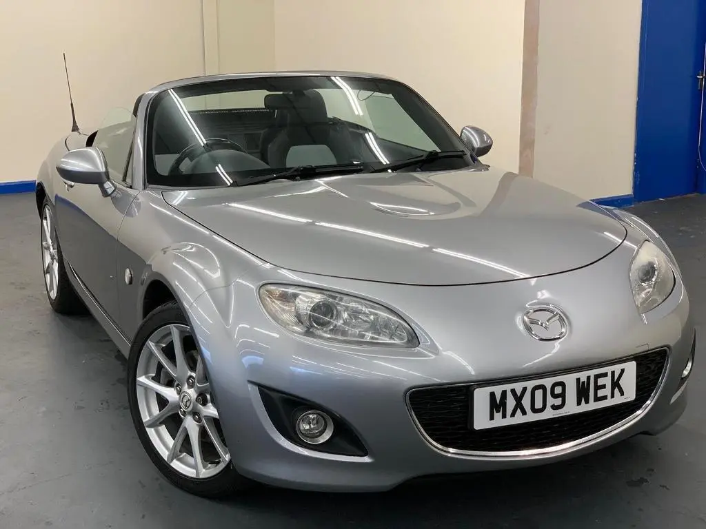Mazda MX MX-5 2.0i 16V Revolution 4