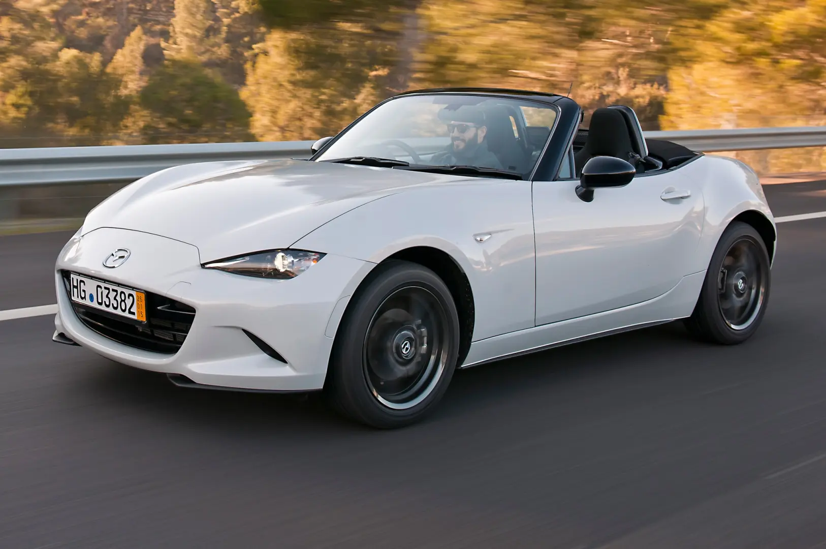 Mazda MX MX-5 2.0i SKY-G Power Sense 7