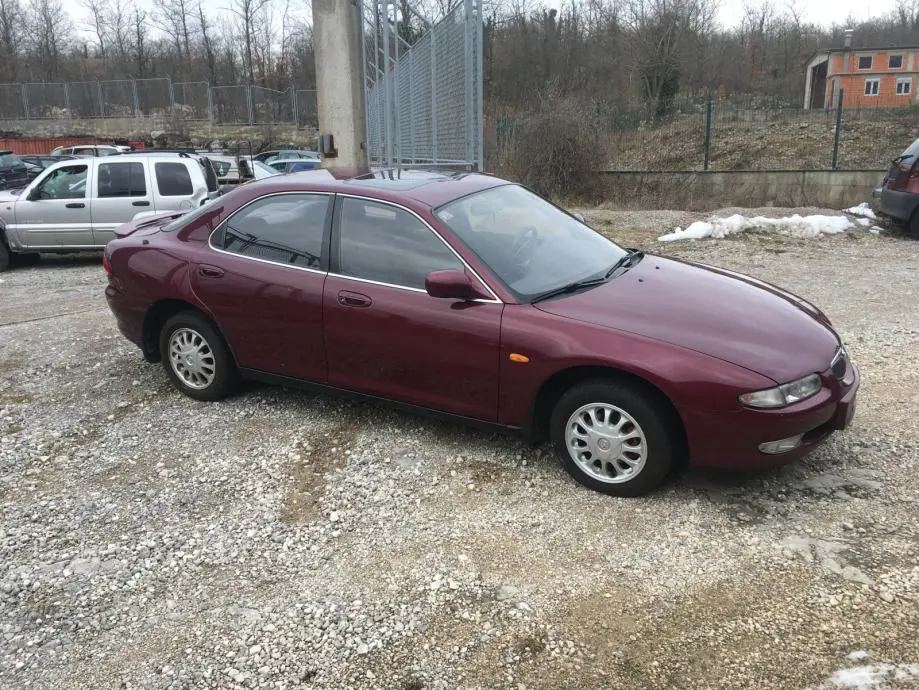 Mazda Xedos Xedos 6 1.6i 16V 2