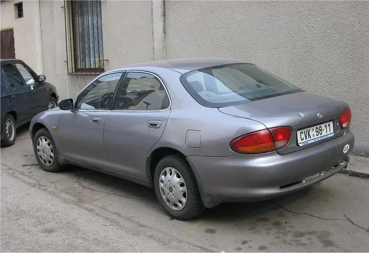 Mazda Xedos Xedos 6 1.6i 16V 2