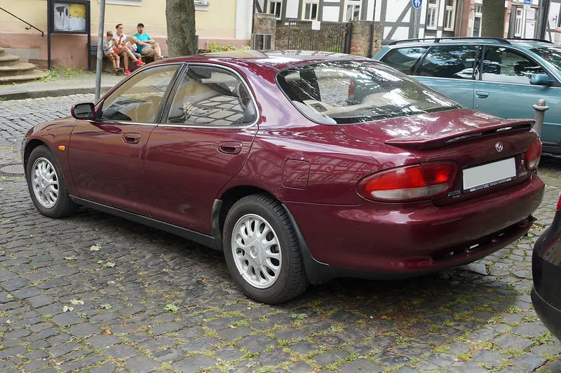 Mazda Xedos Xedos 6 2.0i 16V 3
