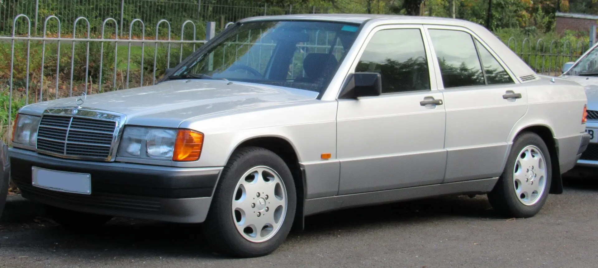 Mercedes-Benz 190 190 190 2.0 2
