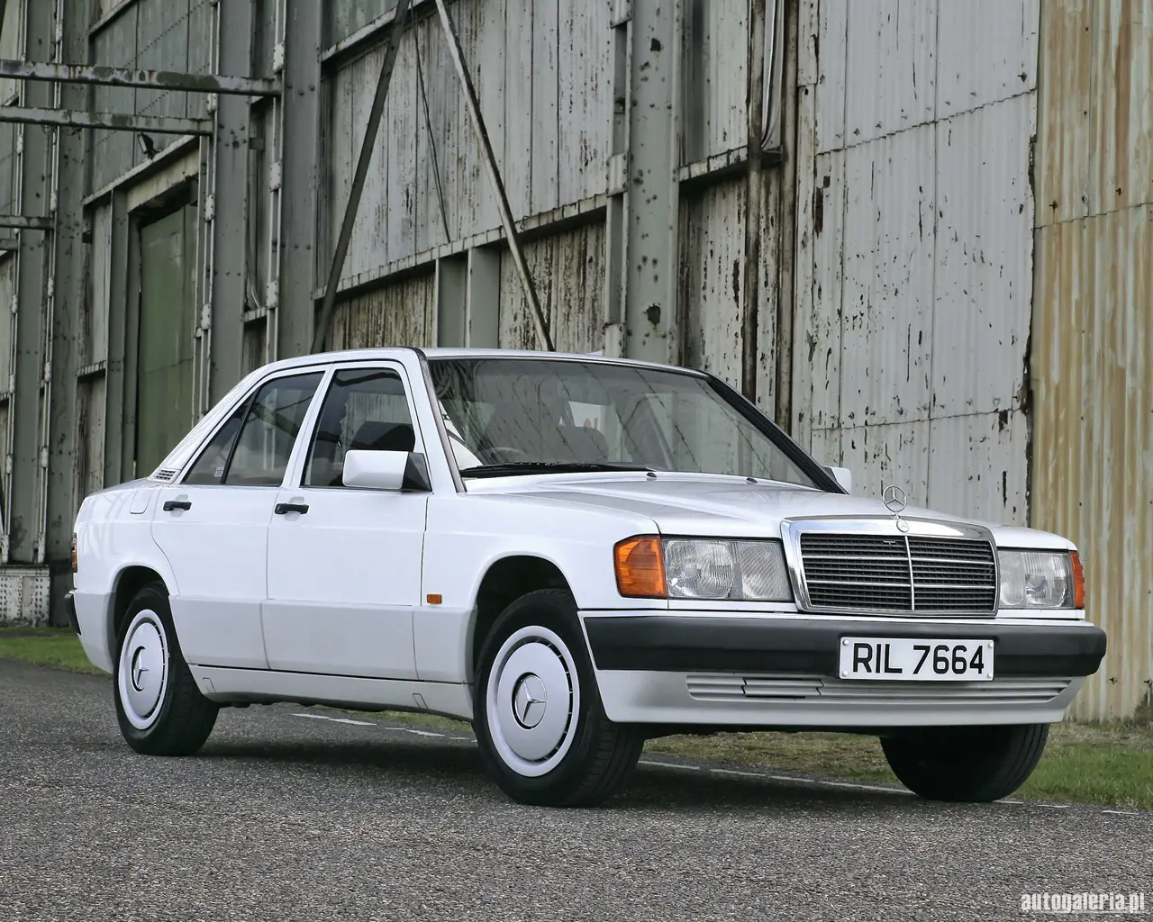 Mercedes-Benz 190 190 190 D 2.0 5
