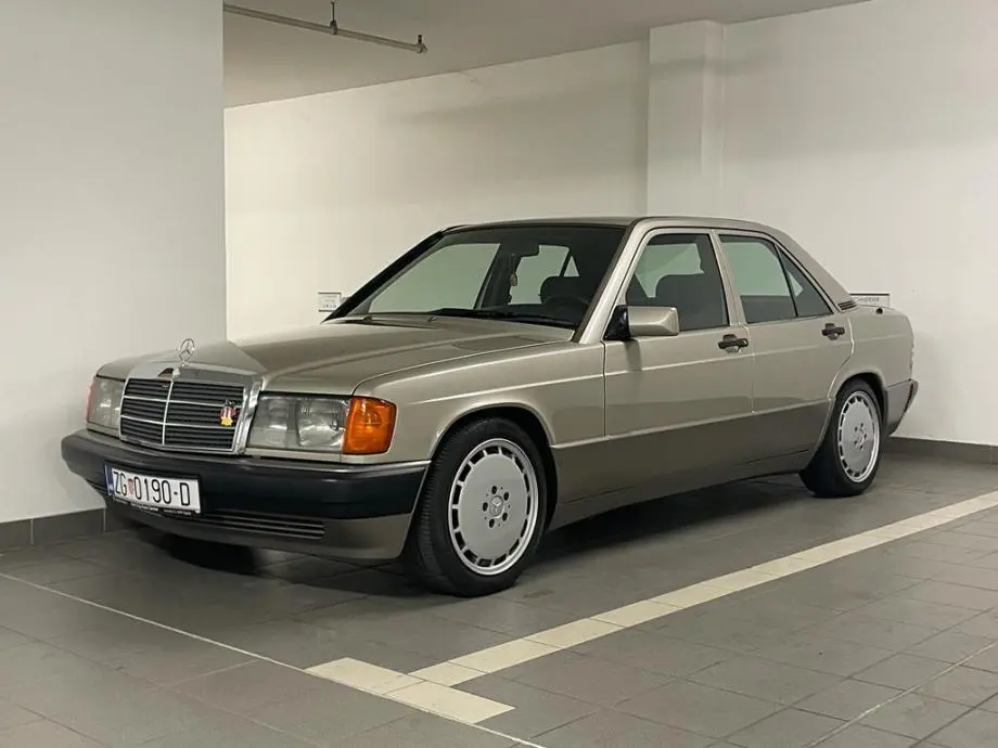 Mercedes-Benz 190 190 190 D 2.5 Turbo 6