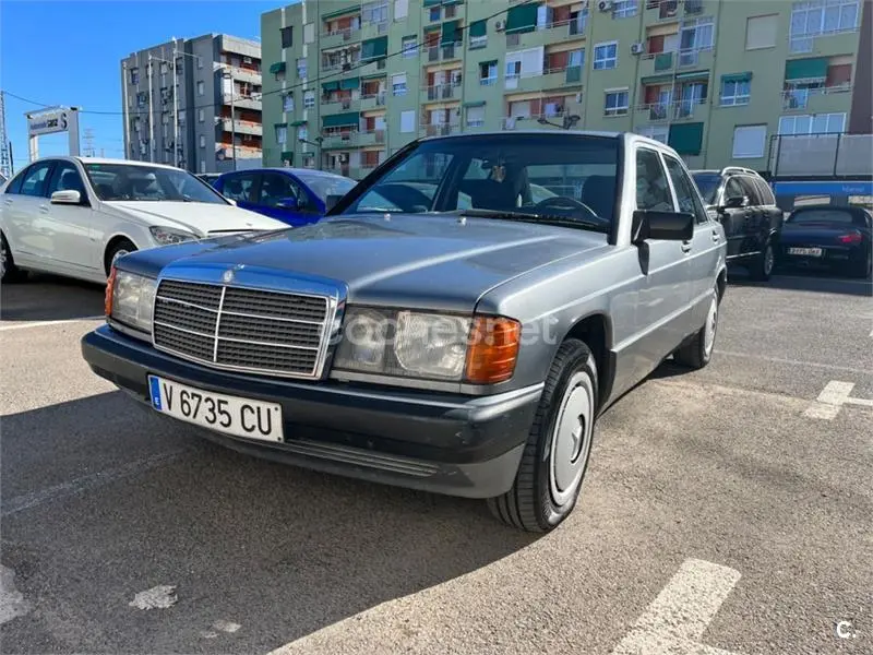 Mercedes-Benz 190 190 190 E 2.6 6