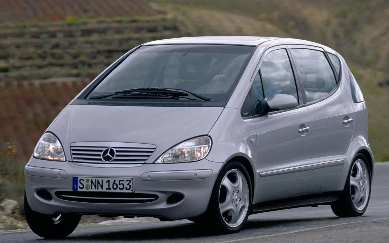 Mercedes-Benz  A 140 Long Elegance 1