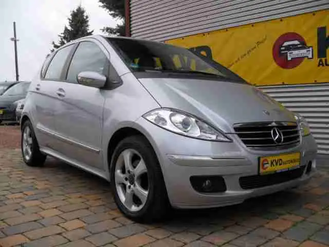 Mercedes-Benz  A 150 Avantgarde 6
