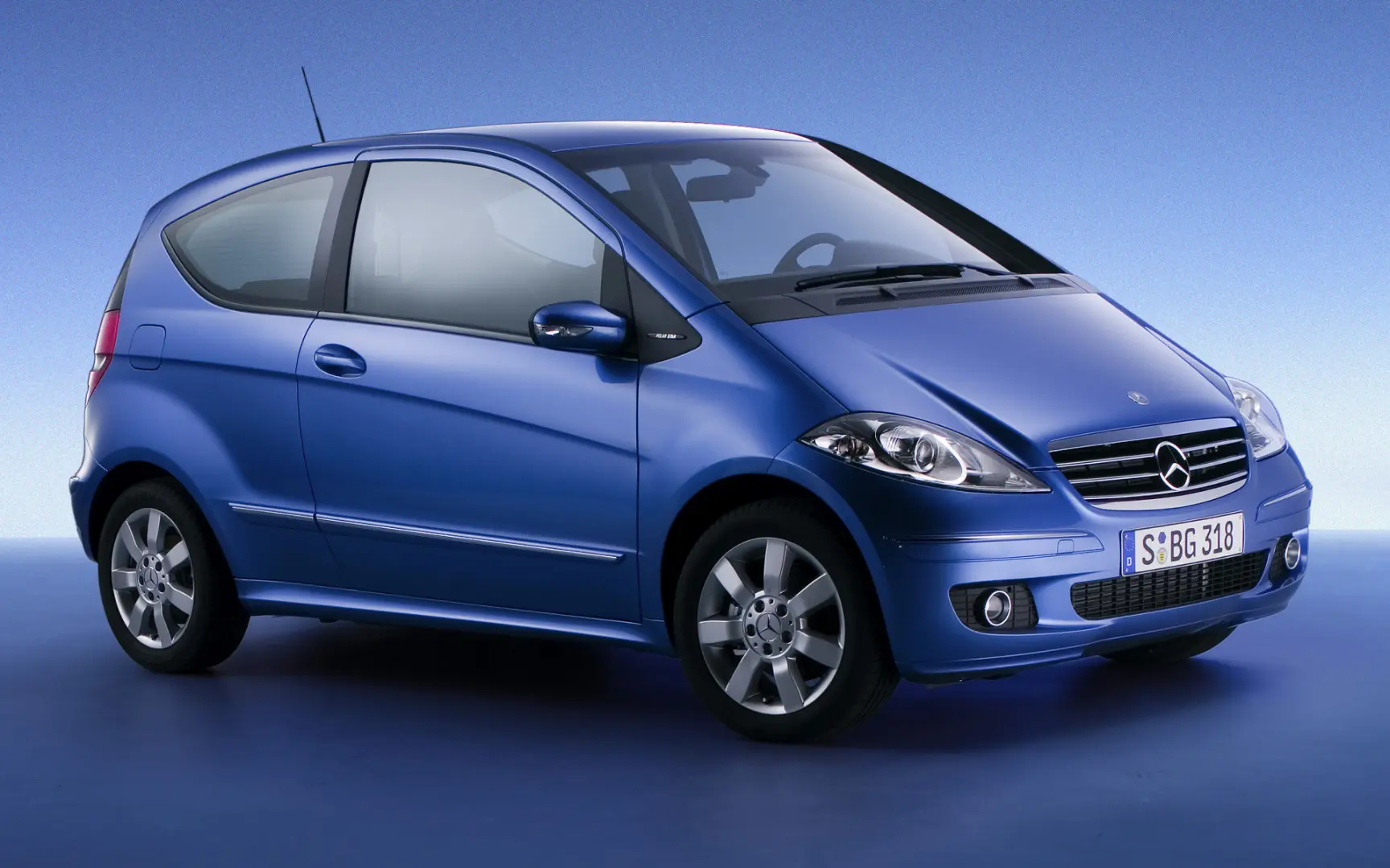Mercedes-Benz  A 150 Polarstar CVT 1