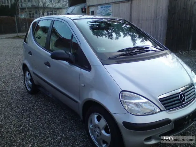 Mercedes-Benz  A 160 Classic 7