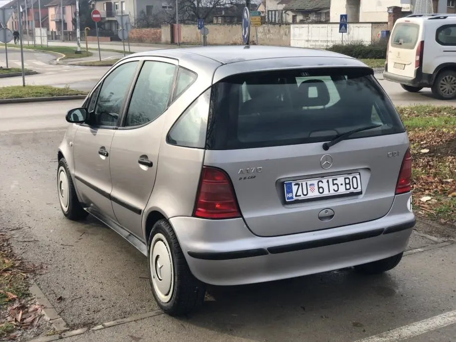 Mercedes-Benz  A 170 CDI Classic 3
