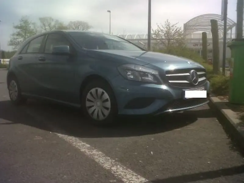 Mercedes-Benz  A 180 BlueEFFICIENCY Prime 3