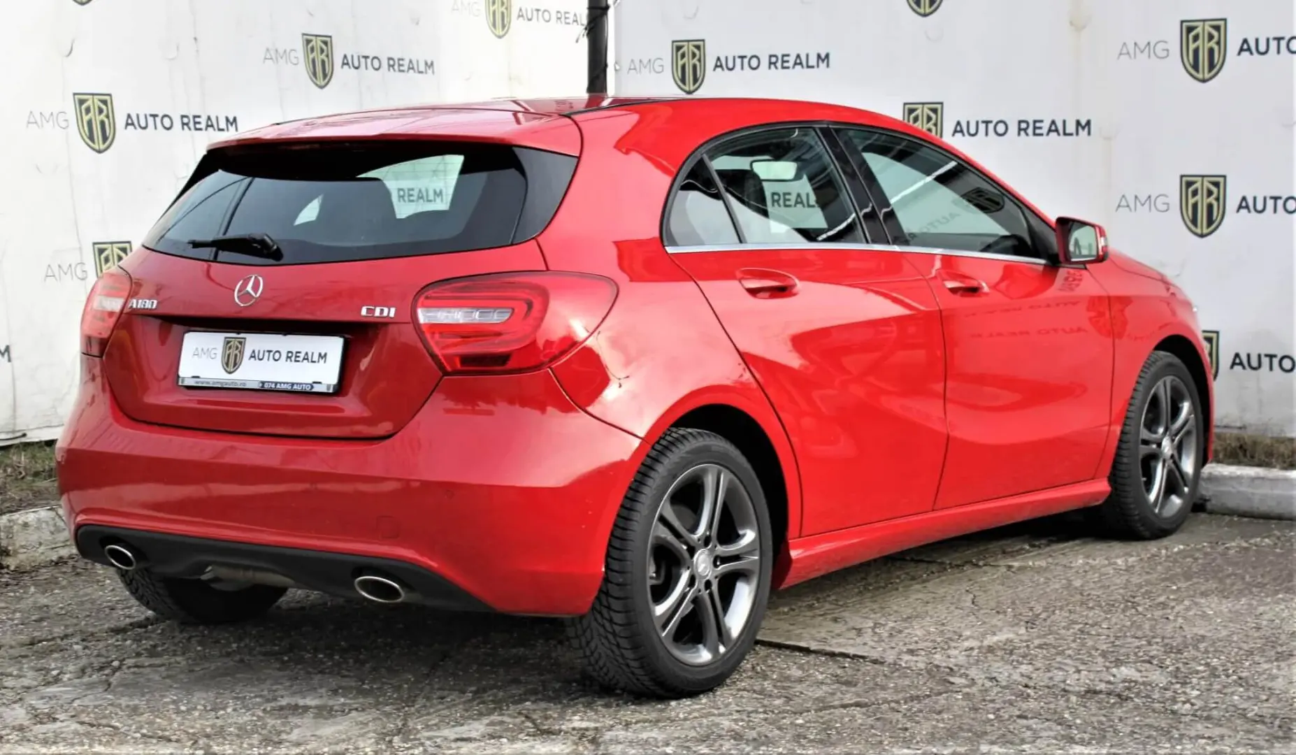 Mercedes-Benz  A 180 CDI BlueEFFICIENCY Style 4