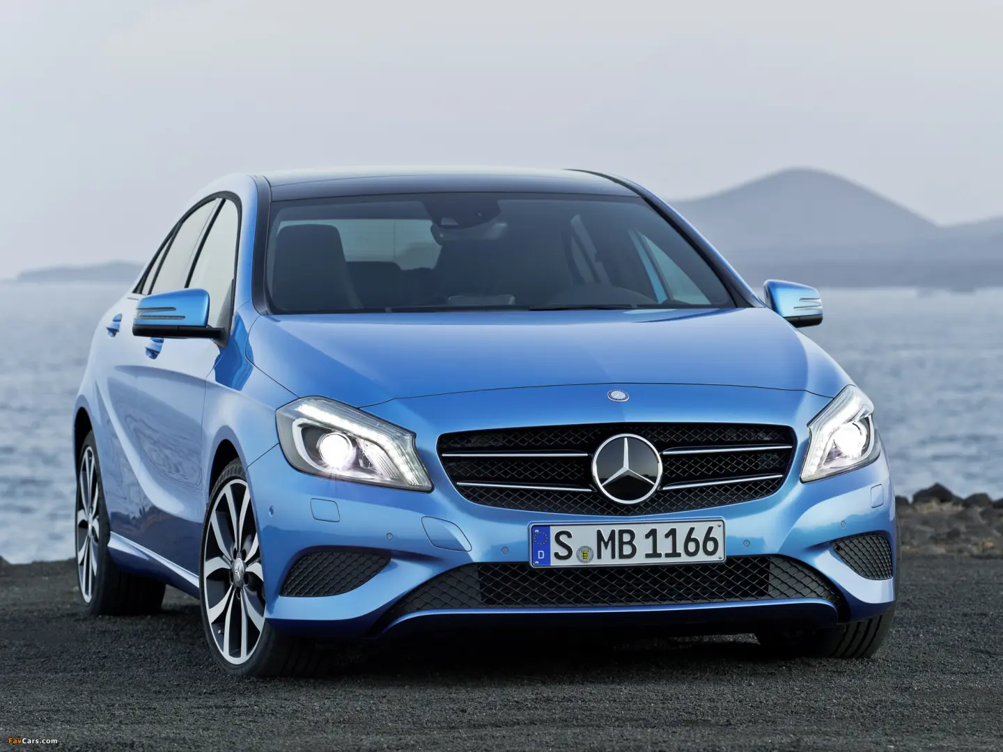 Mercedes-Benz  A 180 CDI BlueEFFICIENCY Urban 4