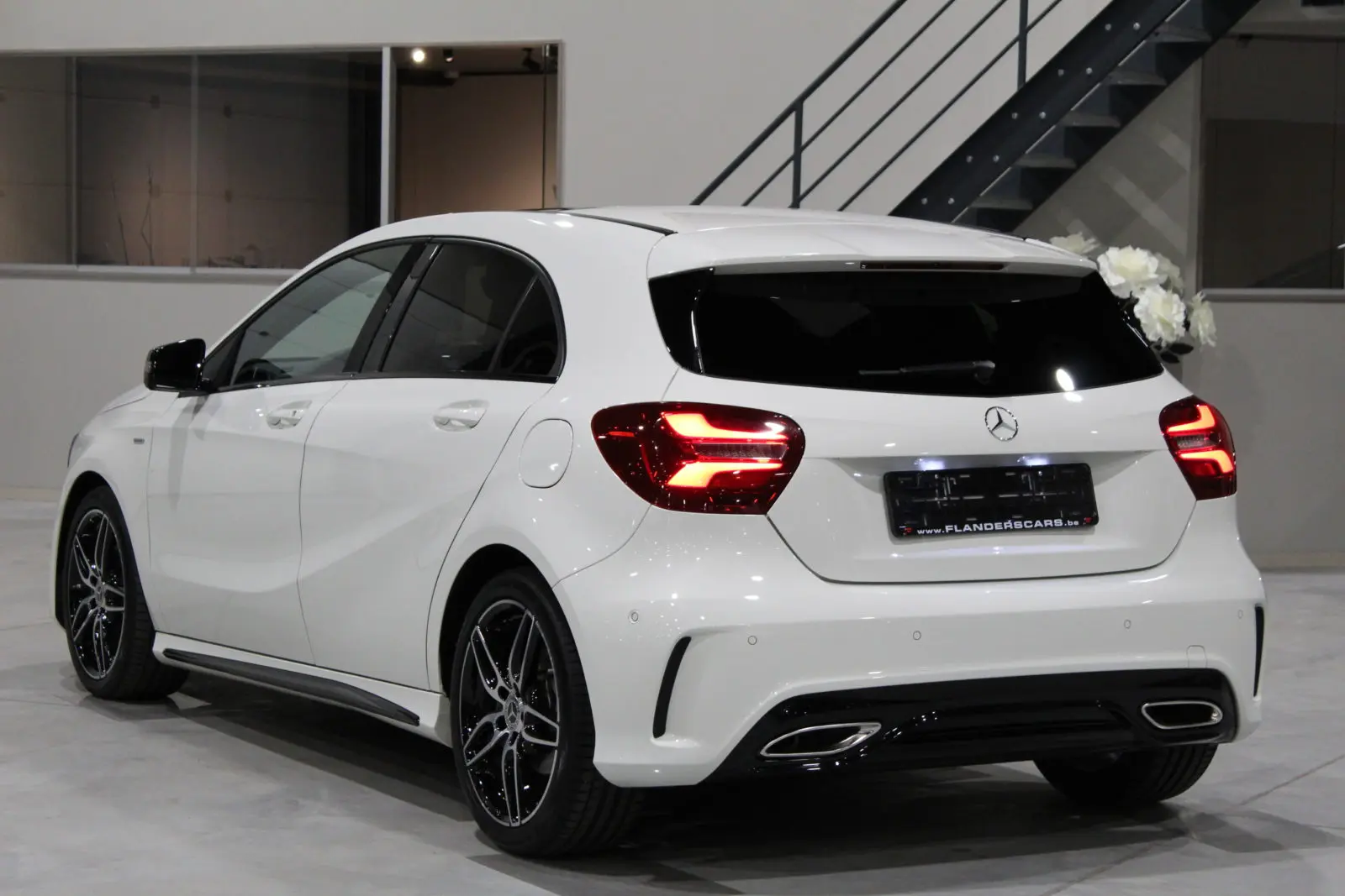 Mercedes-Benz  A 180 d AMG 7G-DCT 4