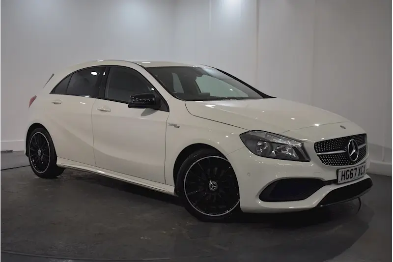 Mercedes-Benz  A 180 Style 7G-DCT 2