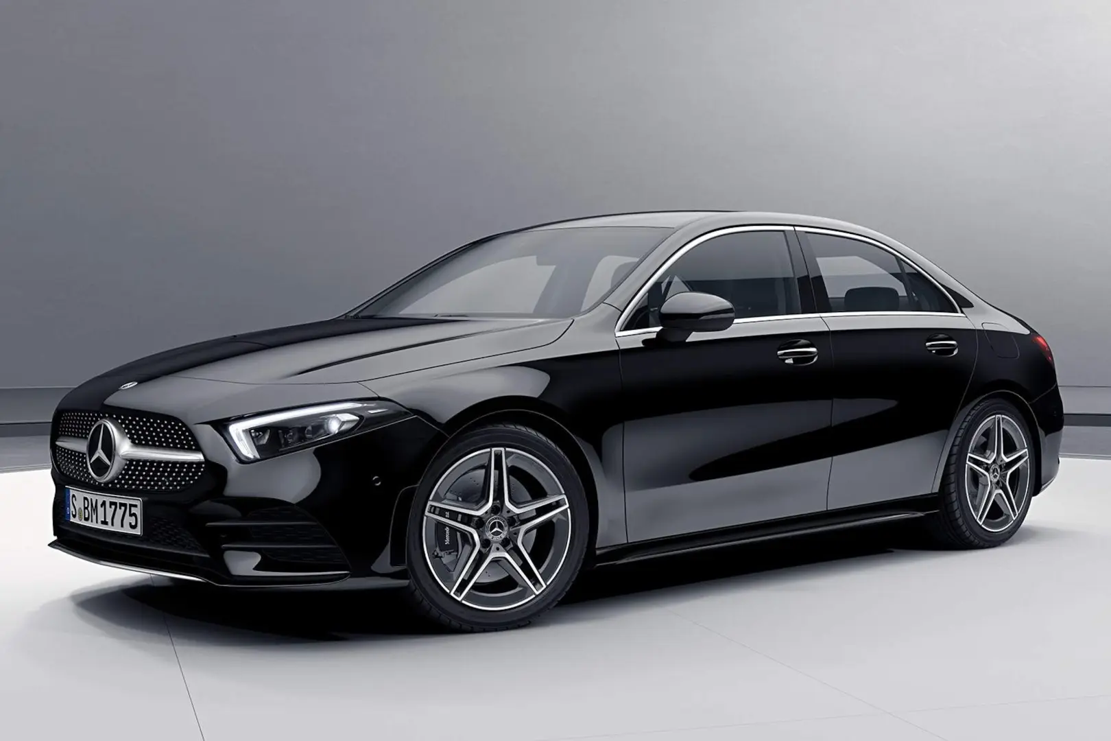 Mercedes-Benz  A 180 d Style 7G-DCT 5