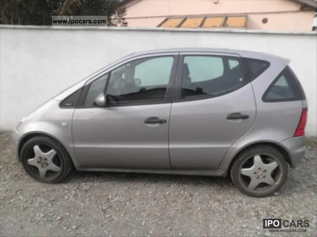 Mercedes-Benz  A 190 Avantgarde 7