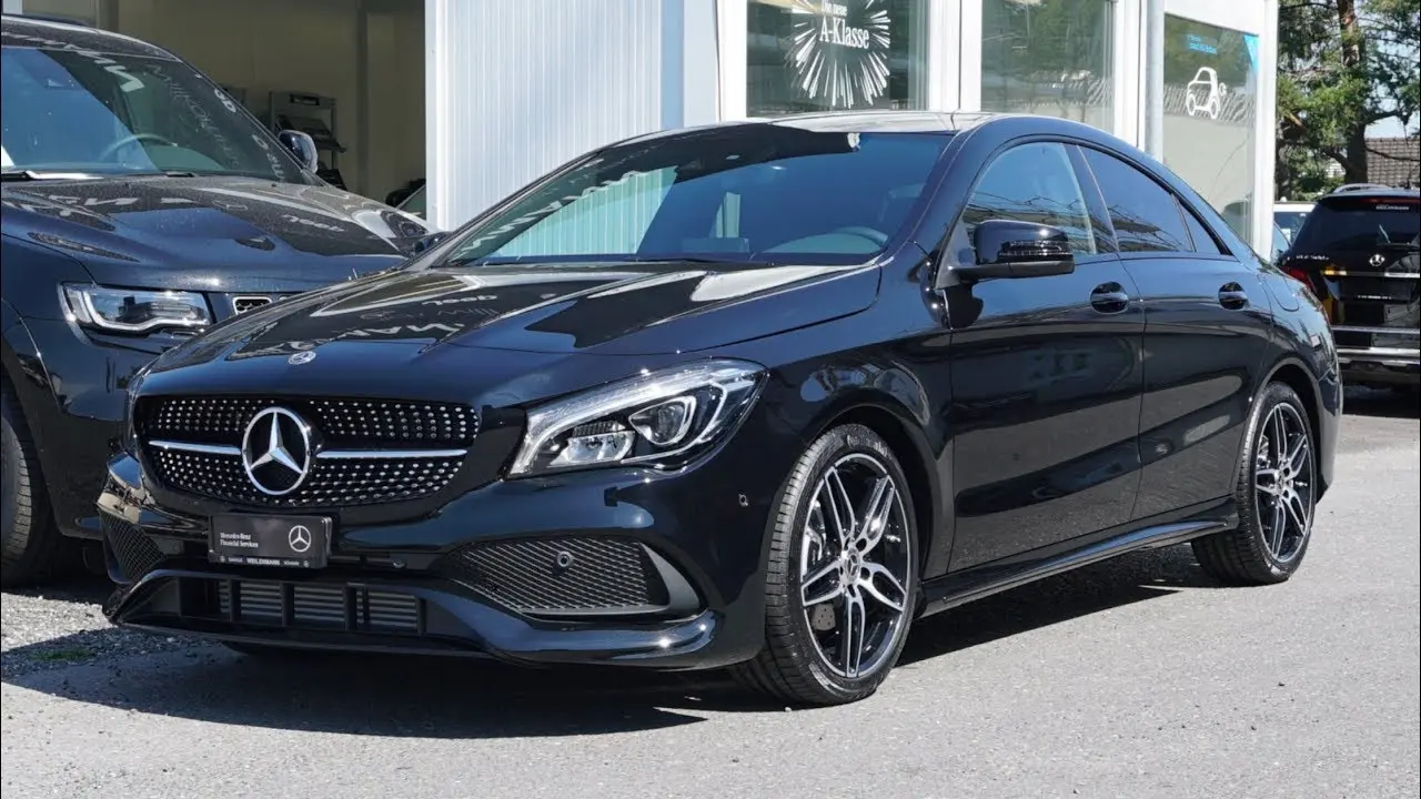 Mercedes-Benz  A 200 AMG 7G-DCT 6