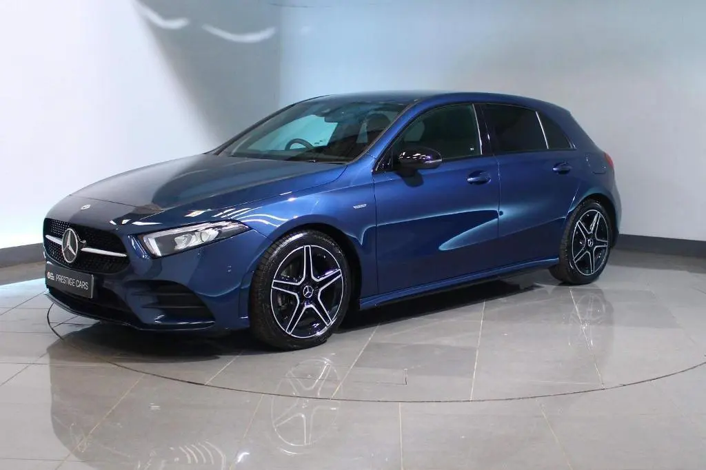 Mercedes-Benz  A 200 AMG+ 7G-DCT 6