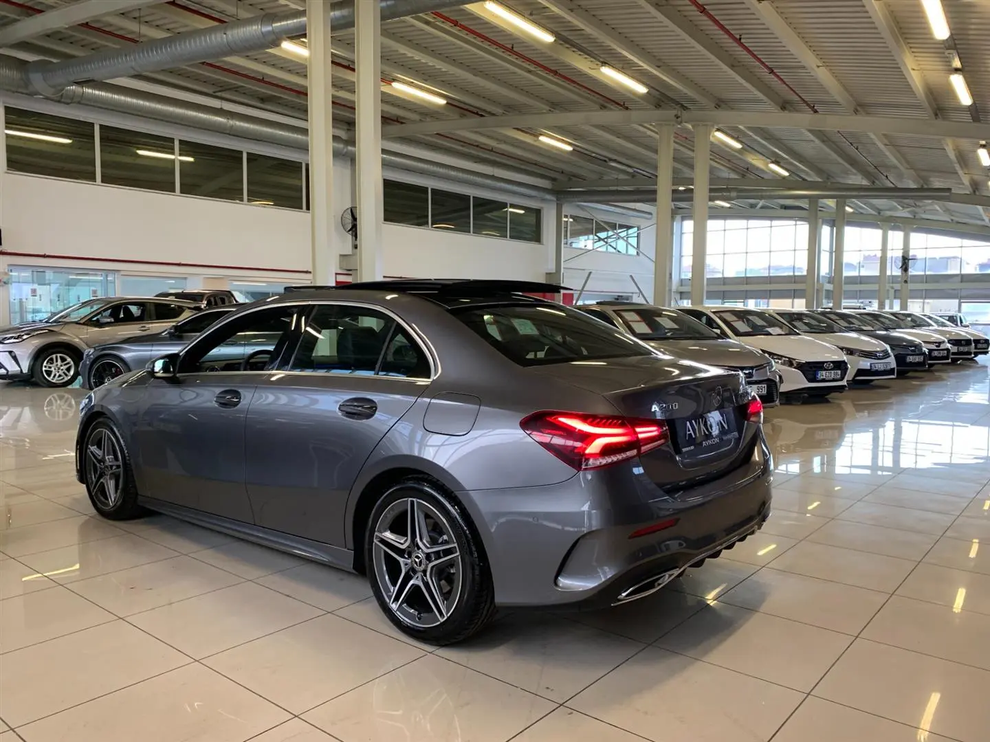 Mercedes-Benz  A 200 AMG+ 7G-DCT 3