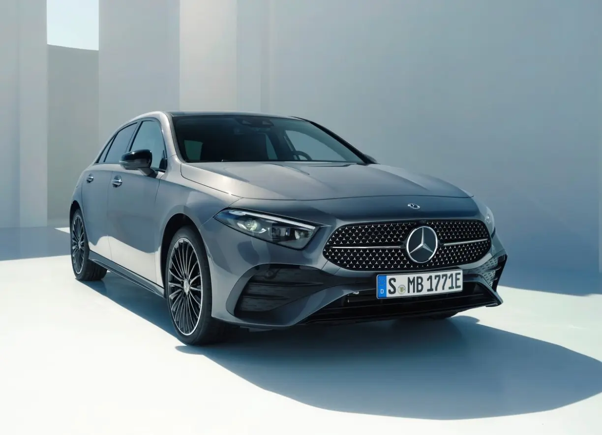 Mercedes-Benz  A 200 AMG 7G-DCT 2