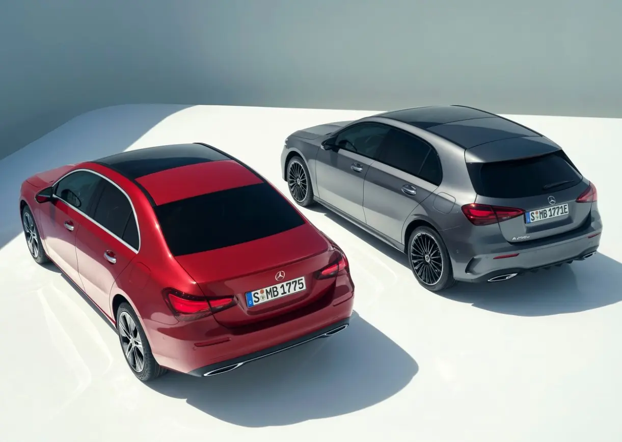 Mercedes-Benz  A 200 AMG 7G-DCT 5
