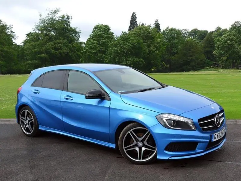 Mercedes-Benz  A 200 BlueEFFICIENCY Style 0