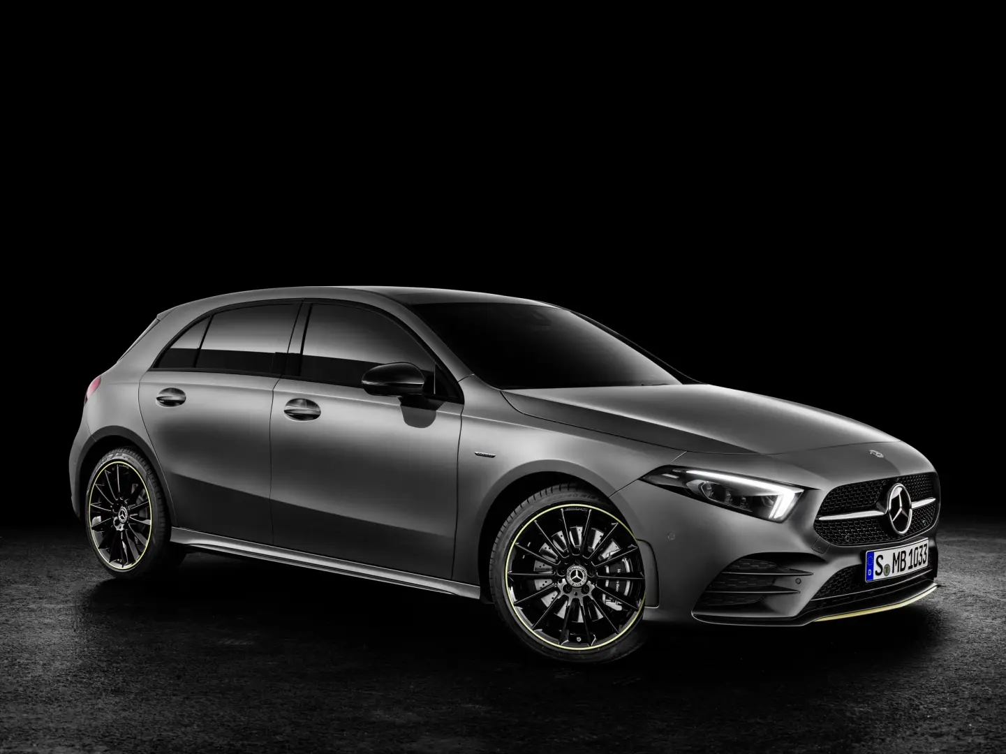 Mercedes-Benz  A 200 AMG 7G-DCT 0
