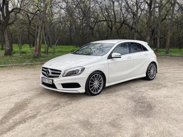 Mercedes-Benz  A 200 BlueEFFICIENCY AMG Sport 7G-DCT 3