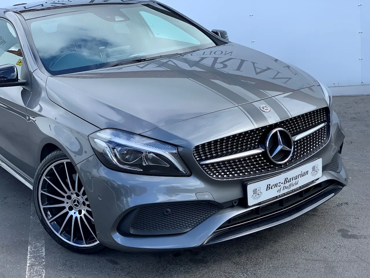 Mercedes-Benz  A 200 BlueEFFICIENCY AMG WhiteArt 7G-DCT 2
