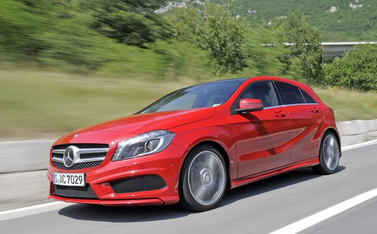 Mercedes-Benz  A 200 BlueEFFICIENCY Style 6