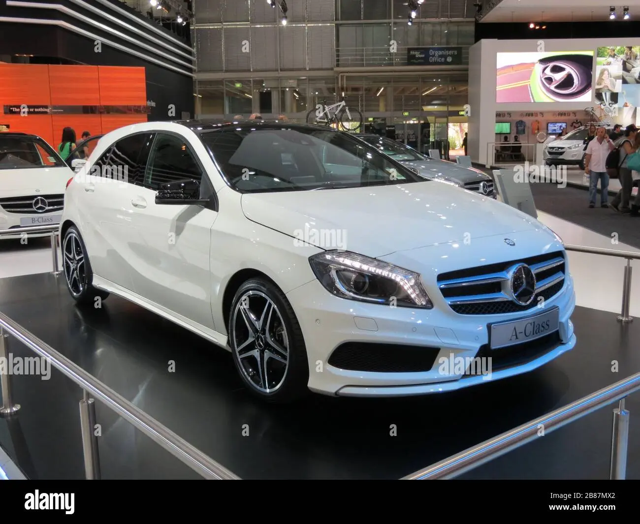Mercedes-Benz  A 200 BlueEFFICIENCY Style 4