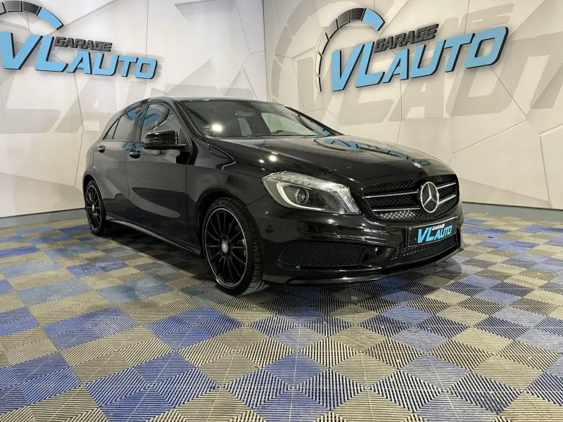 Mercedes-Benz  A 200 BlueEFFICIENCY Urban 7G-DCT 5