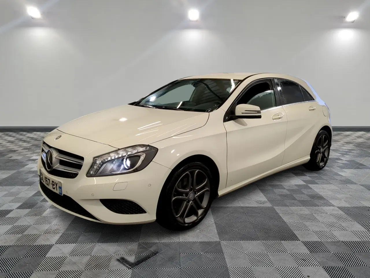 Mercedes-Benz  A 200 CDI BlueEFFICIENCY Style 7G-DCT 2