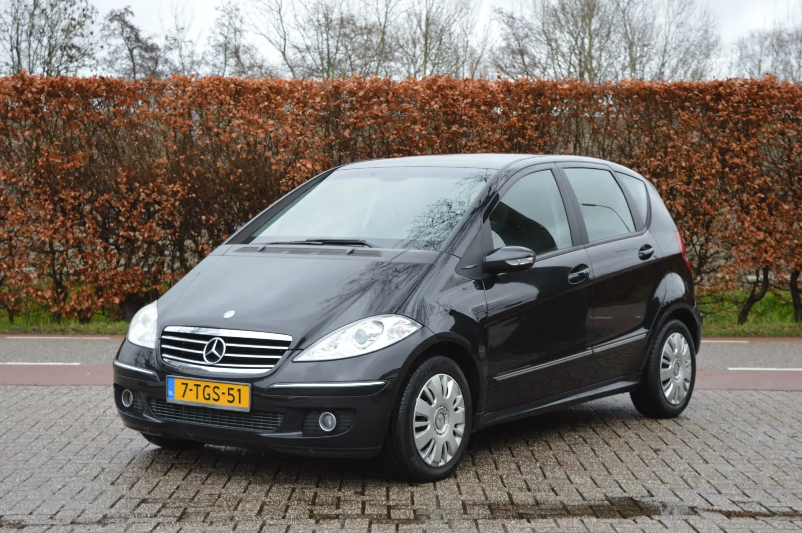 Mercedes-Benz  A 200 Classic 3