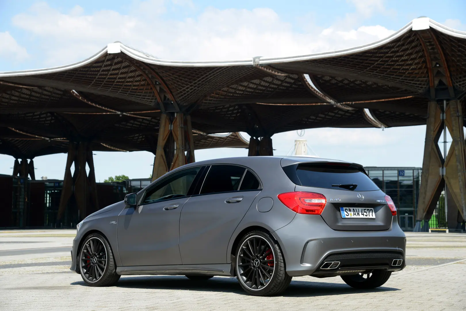 Mercedes-Benz  A 45 4Matic AMG 7G-DCT 7