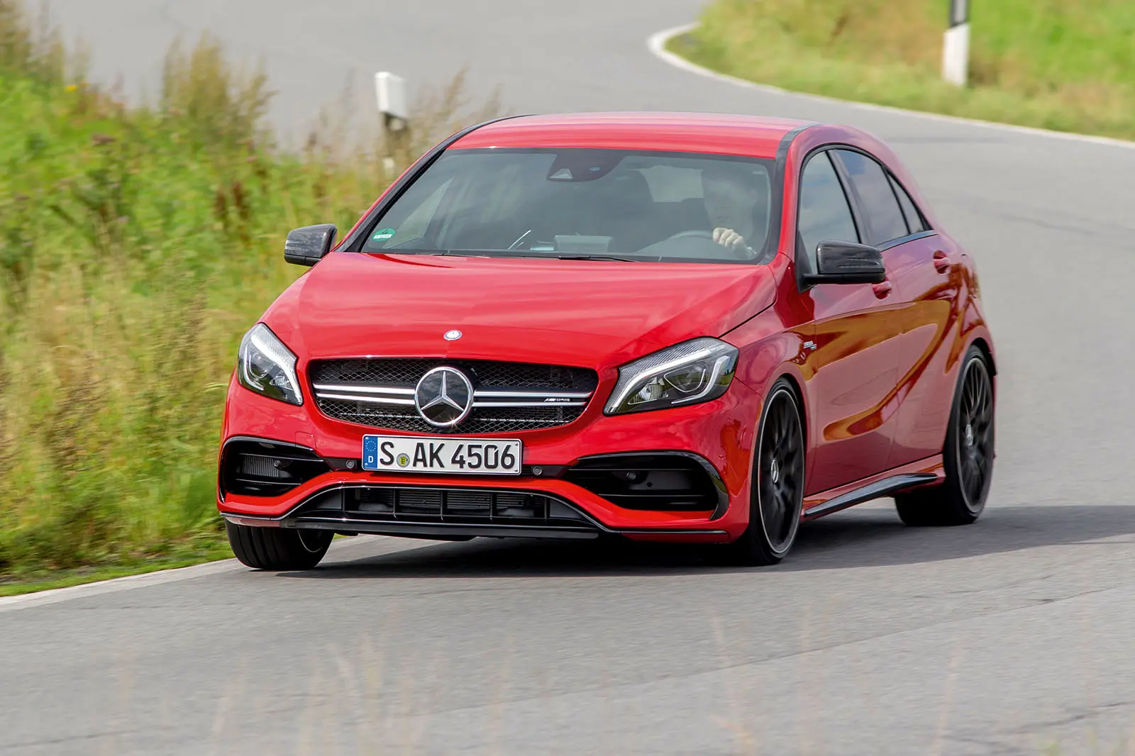 Mercedes-Benz  A 45 4Matic AMG 7G-DCT 2