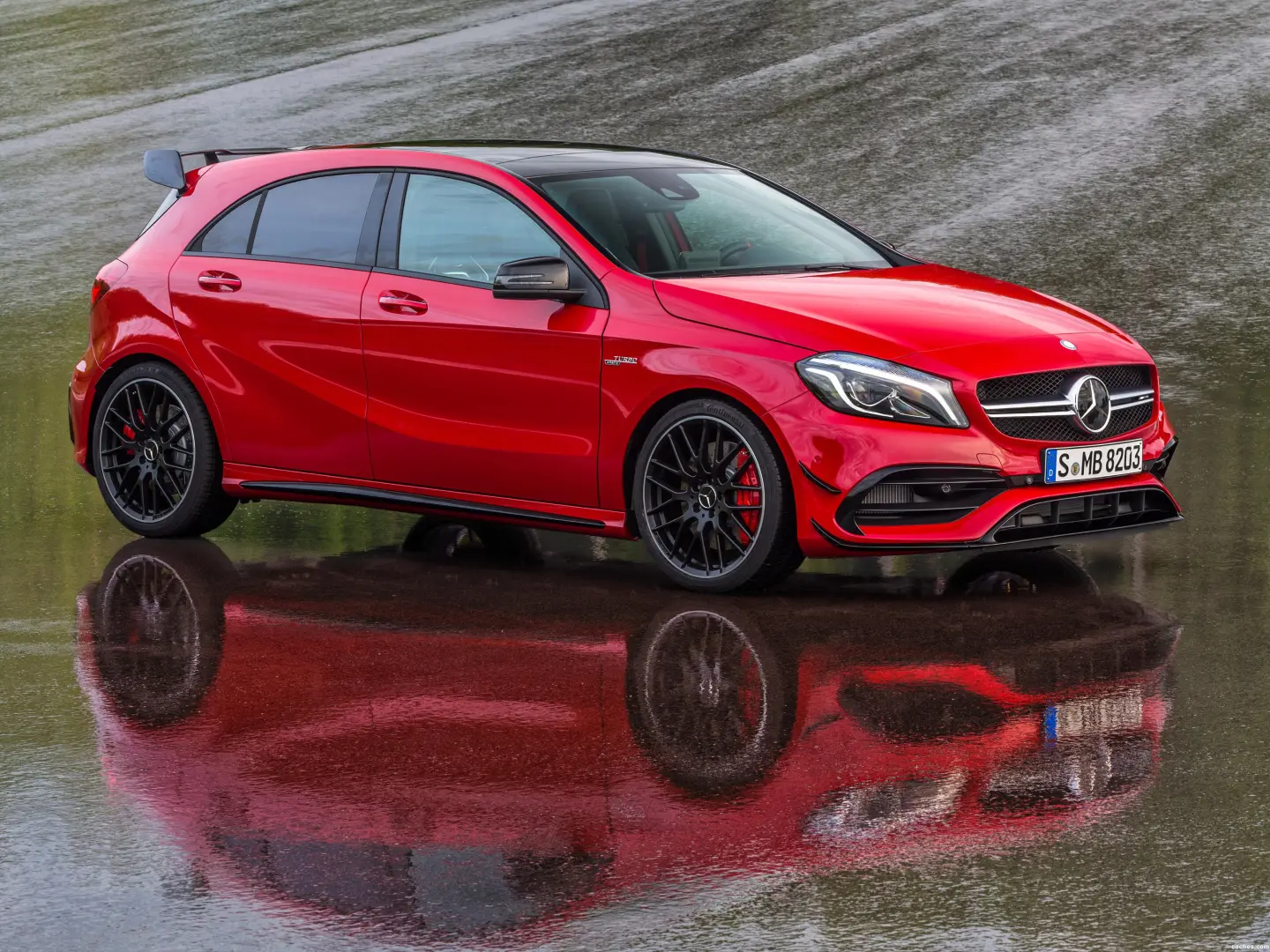 Mercedes-Benz  A 45 4Matic AMG 7G-DCT 7