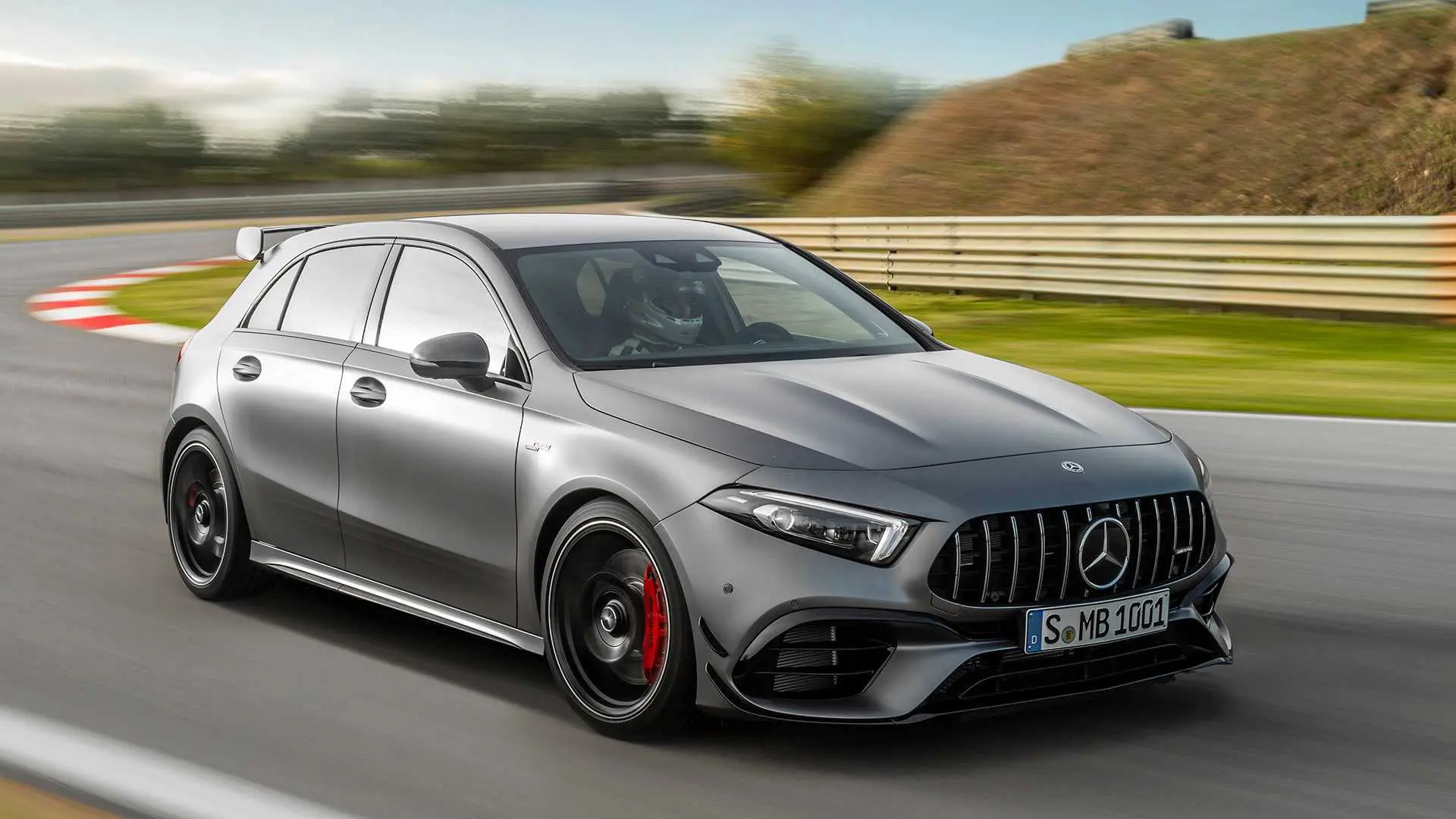 Mercedes-Benz  A 45 S 4Matic+ AMG Performans Speedshift DCT 4