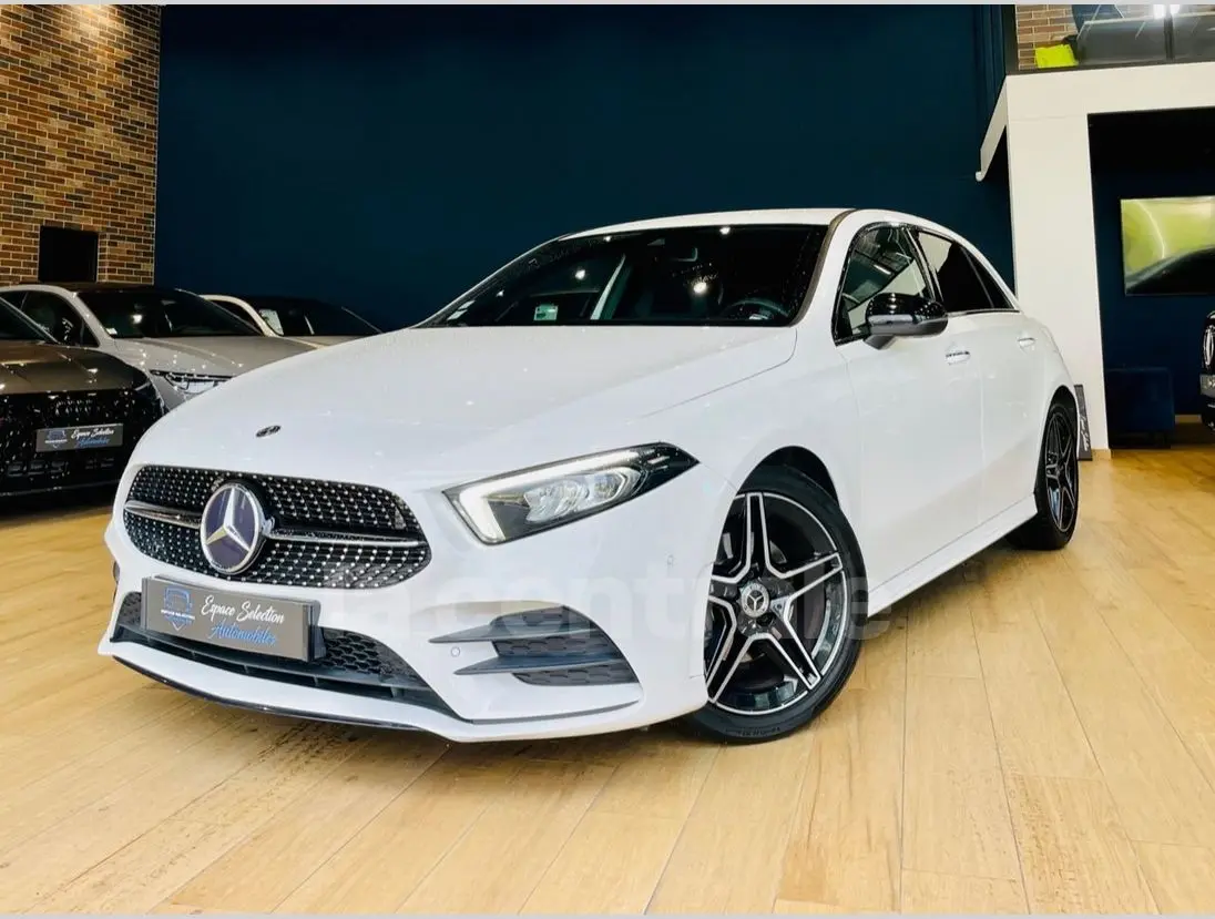 Mercedes-Benz  A Sedan 180 d AMG Orange Art 7G-DCT 3