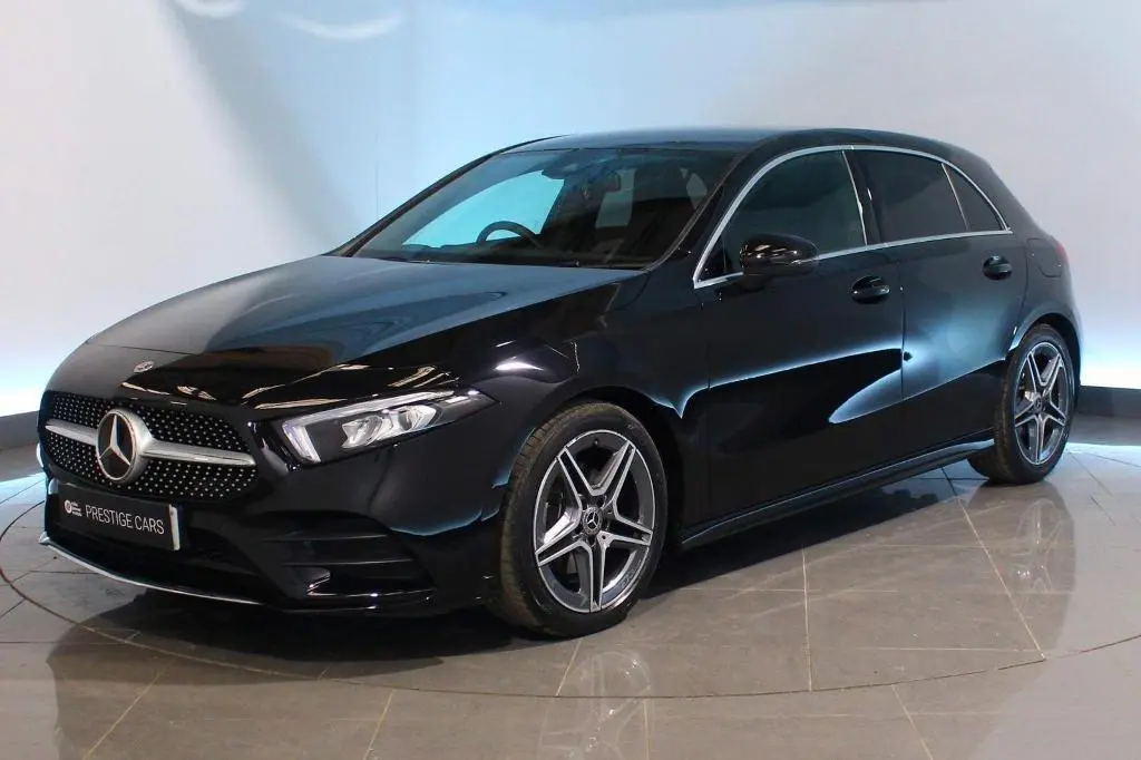 Mercedes-Benz  A Sedan 180 d Style 7G-DCT 3
