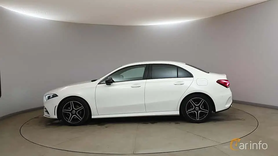 Mercedes-Benz  A Sedan 200 AMG 7G-DCT 7