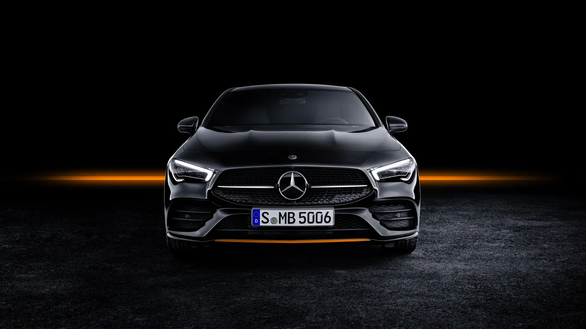 Mercedes-Benz  A Sedan 200 AMG Orange Art 7G-DCT 5