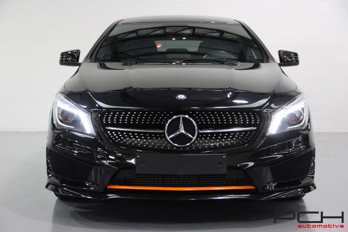 Mercedes-Benz  A Sedan 200 AMG Orange Art 7G-DCT 6