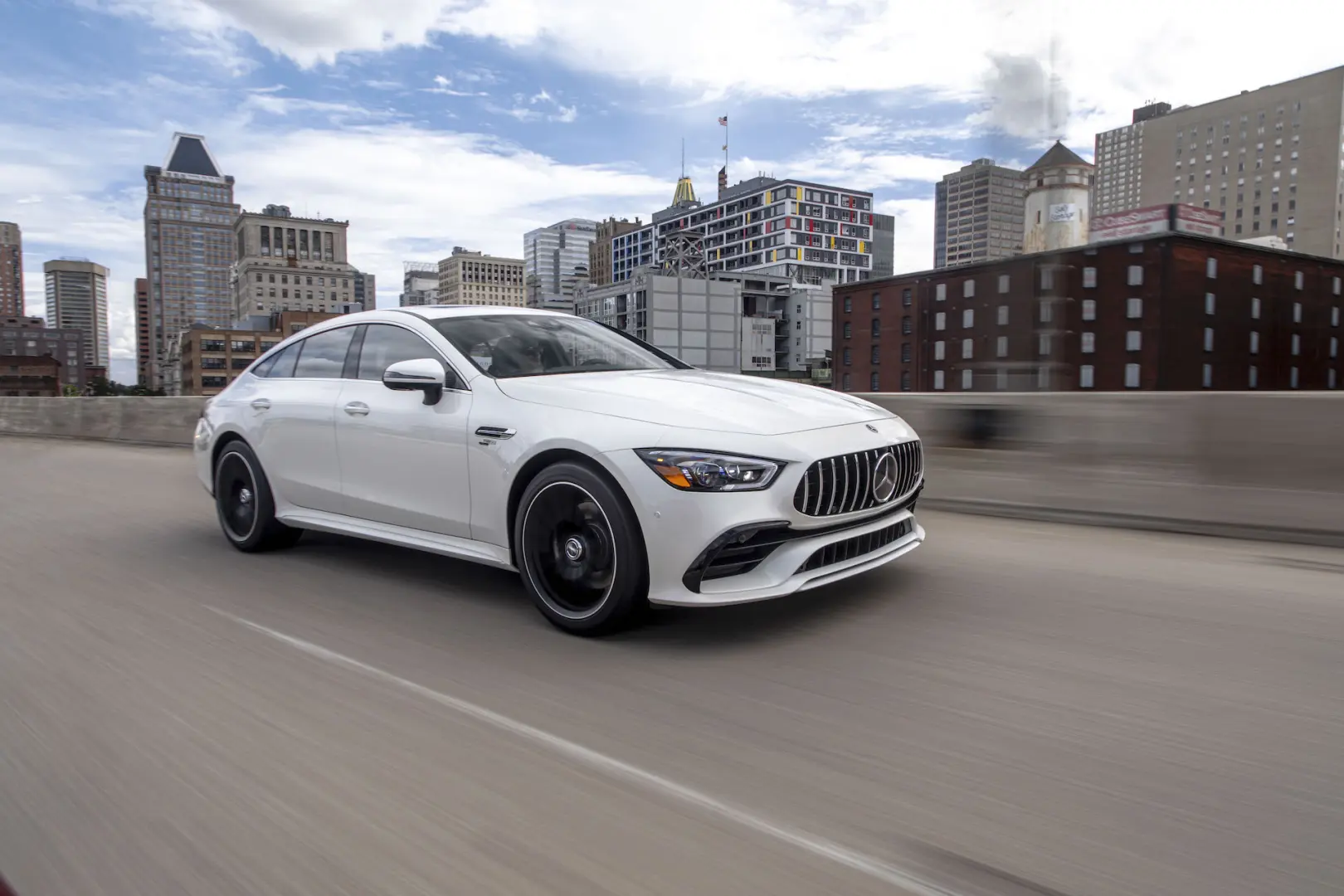 Mercedes-Benz  AMG-GT 4.0 C DCT 4