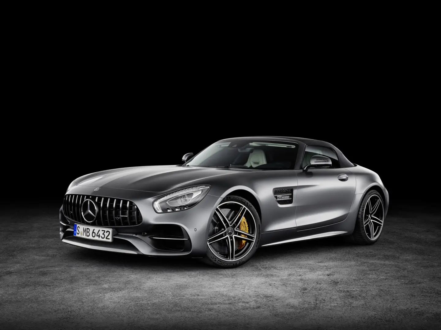Mercedes-Benz  AMG-GT 4.0 Performance Speedshift DCT 4