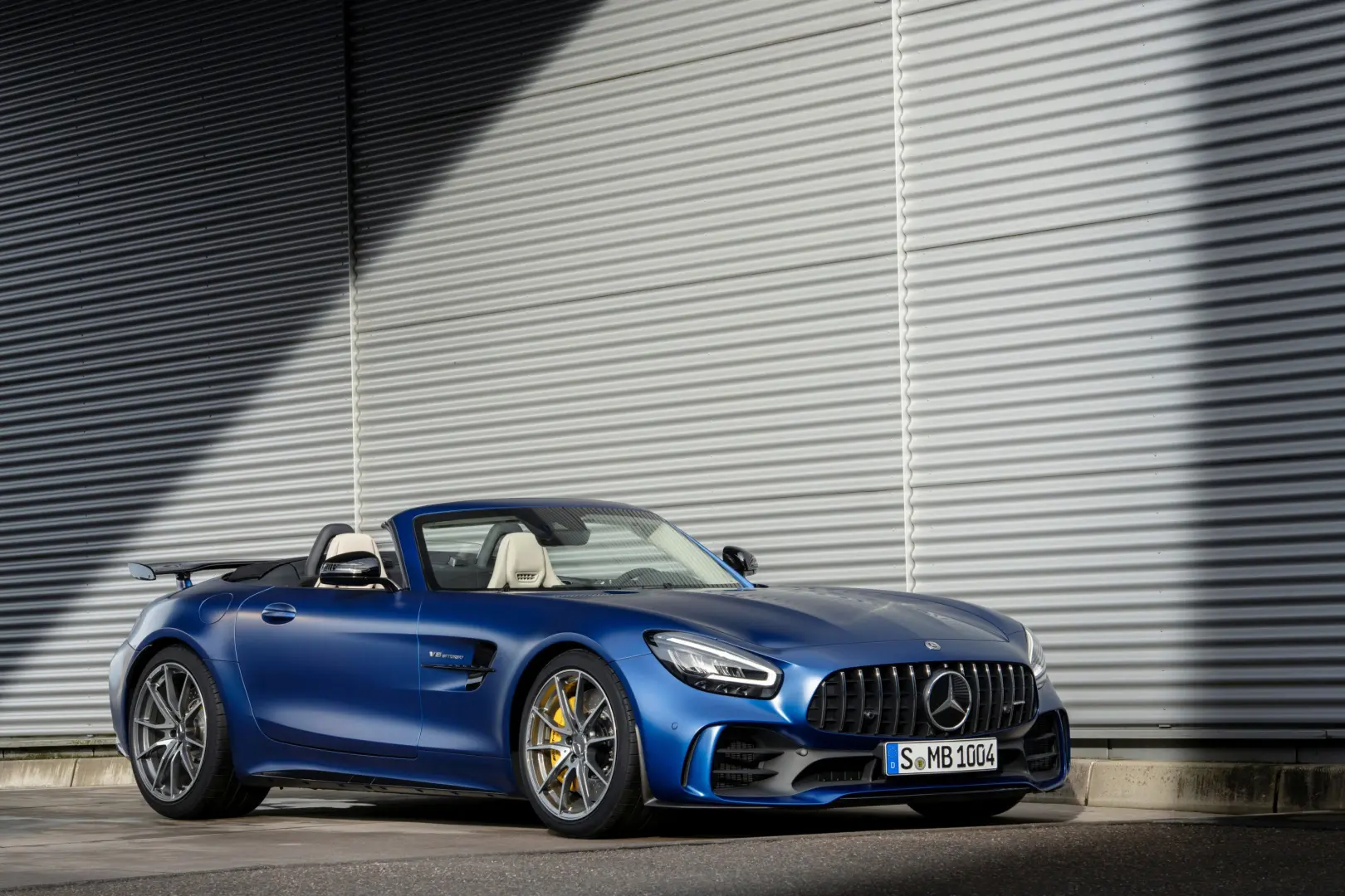 Mercedes-Benz  AMG-GT 4.0 Performance Speedshift DCT 6