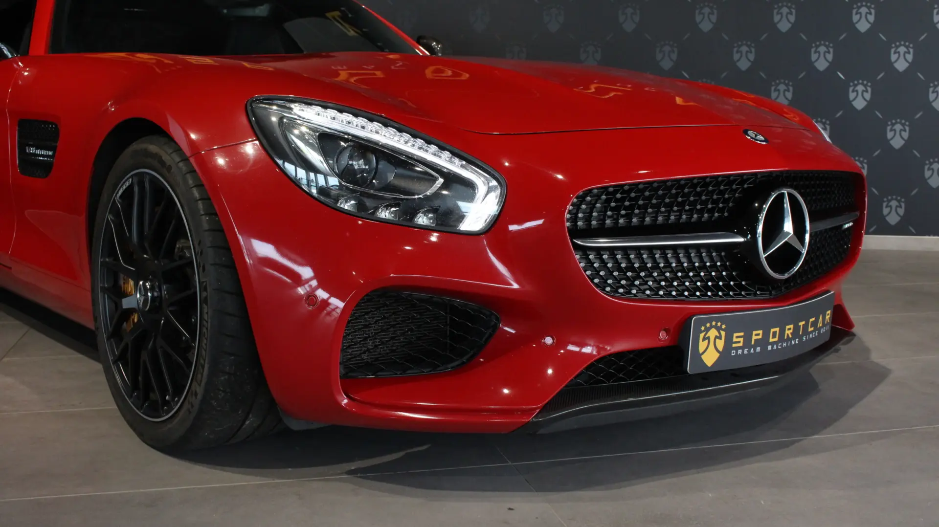 Mercedes-Benz  AMG-GT 4.0 Performance Speedshift DCT 3
