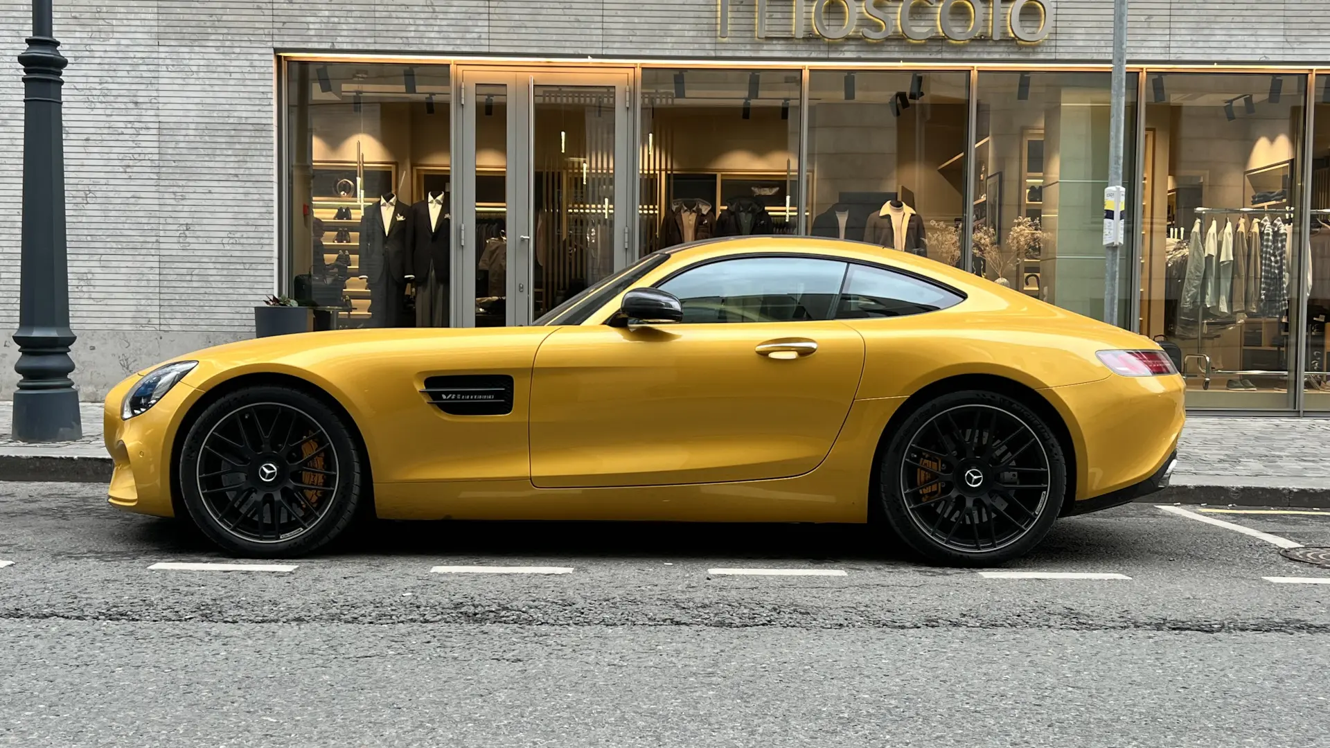 Mercedes-Benz  AMG-GT 4.0 Speedshift DCT 7