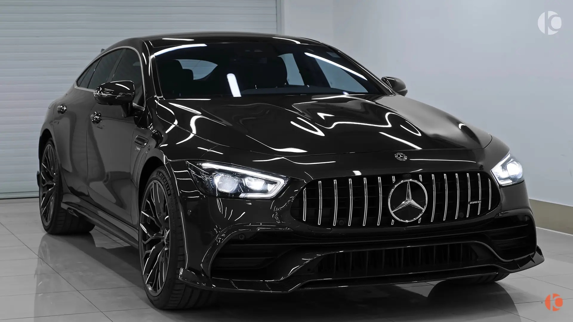 Mercedes-Benz  AMG-GT 43 4Matic+ 6